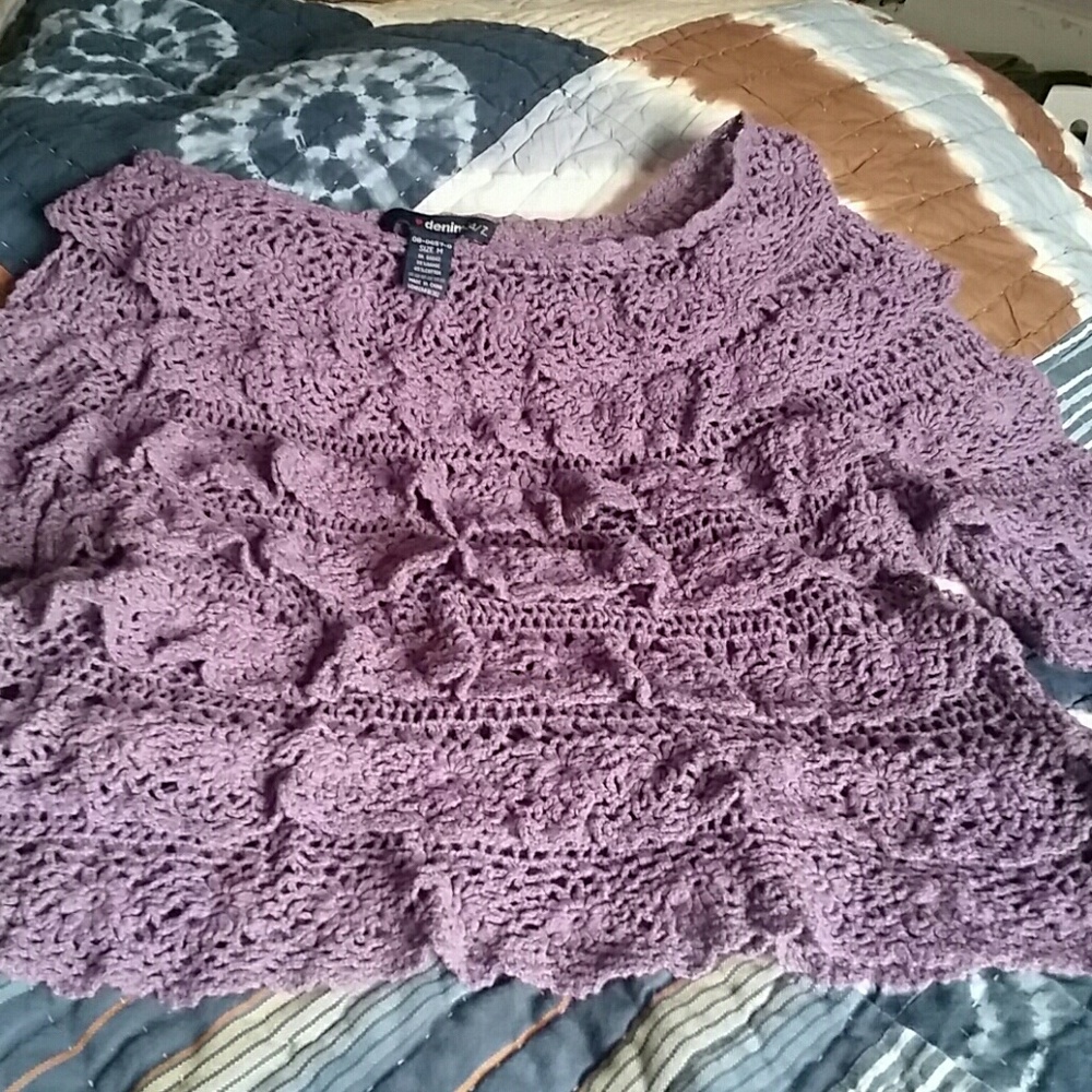 Women's shirt